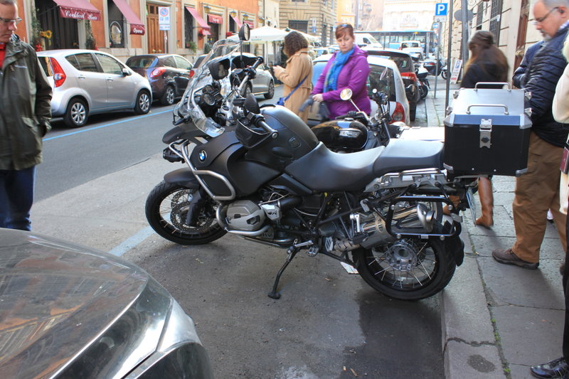 Illustration for article titled Mediterranean Cruise Car Spotting and Other Cool Stuff Photo Dump